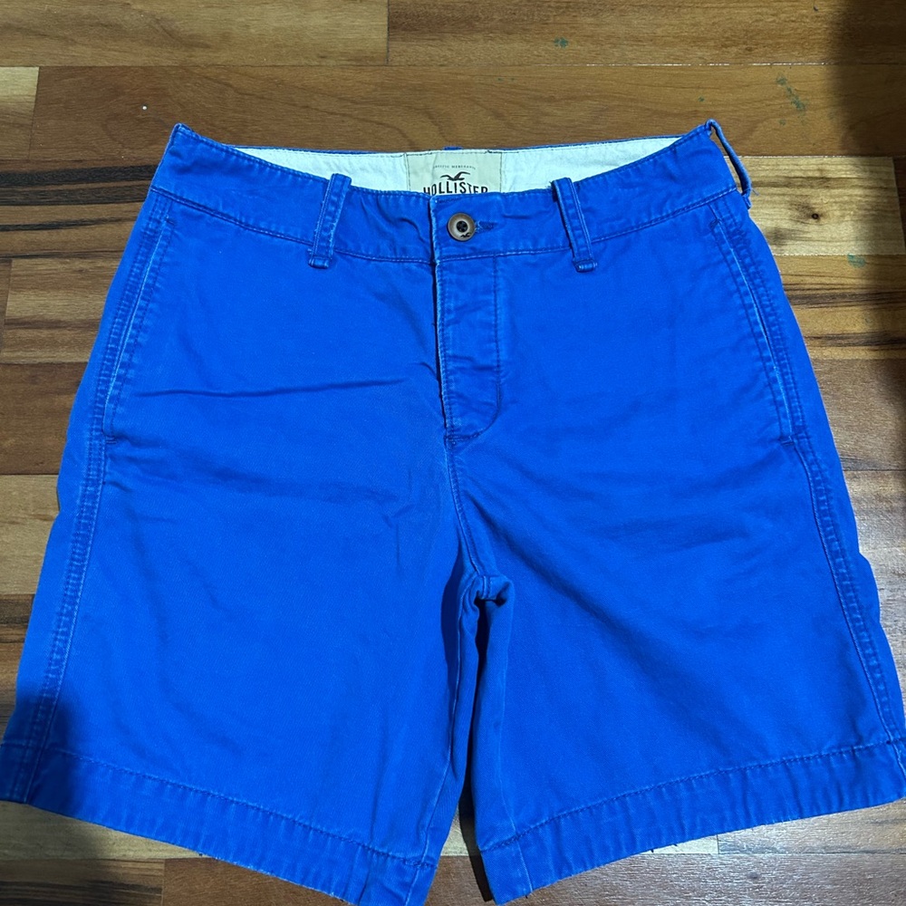 Hollister men’s shorts size 30 7’ inseam